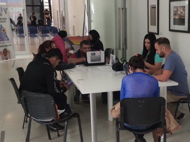 ASISTENCIA EN TRÁMITES DIGITALES